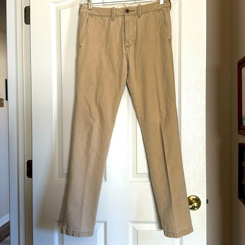 Hollister Men’s khakis 29/32